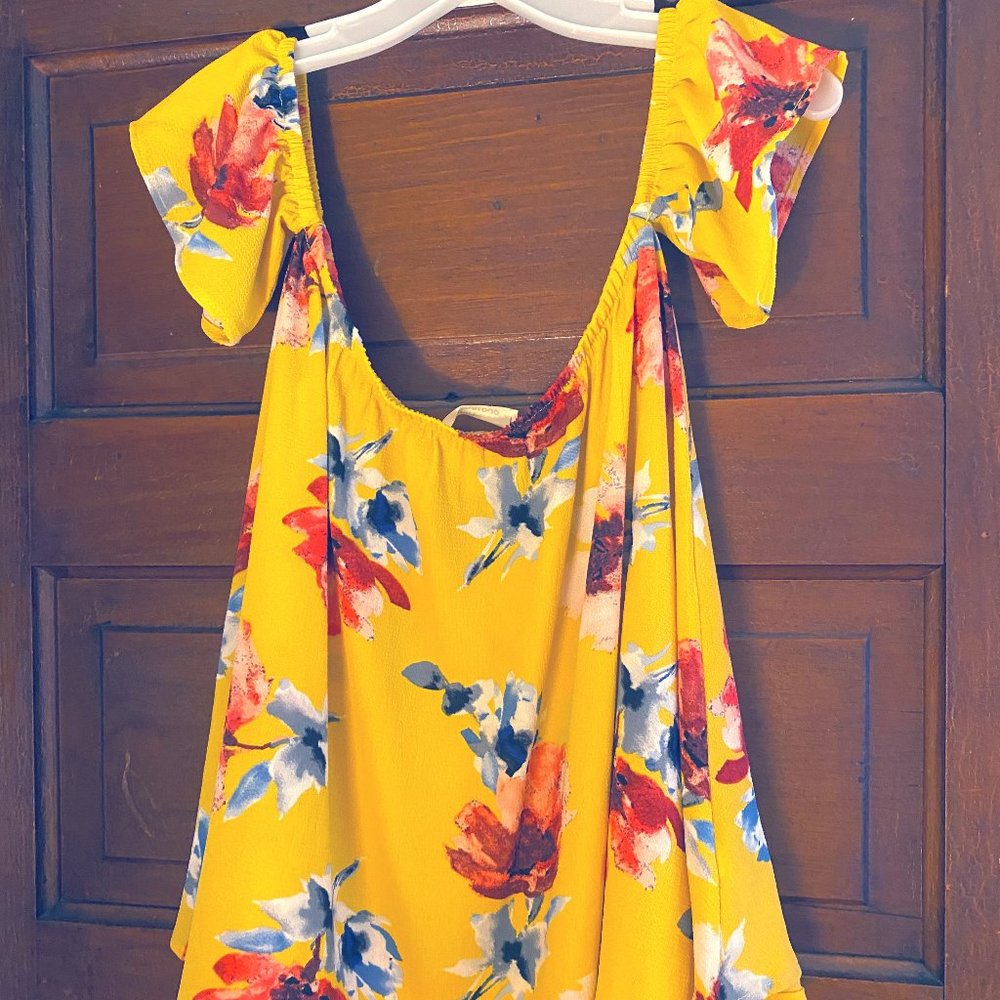 Yellow flower shirt